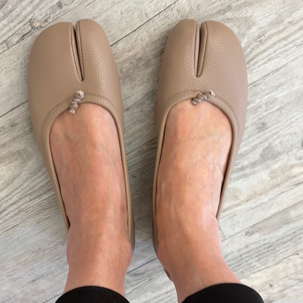Maison Margiela inspired Split-Toe Tabi Flats in Nude - Picture 3 of 4